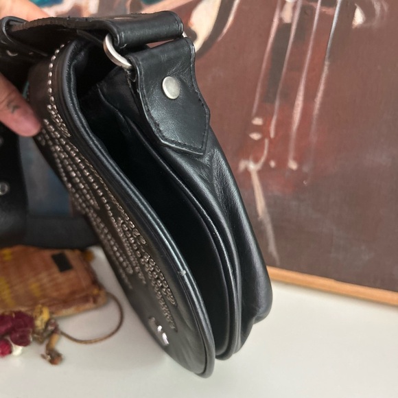 Vintage Harley-Davidson Mini Black Crossbody Bag with Silver Accents 8"x7"x1.5" - Picture 5 of 16